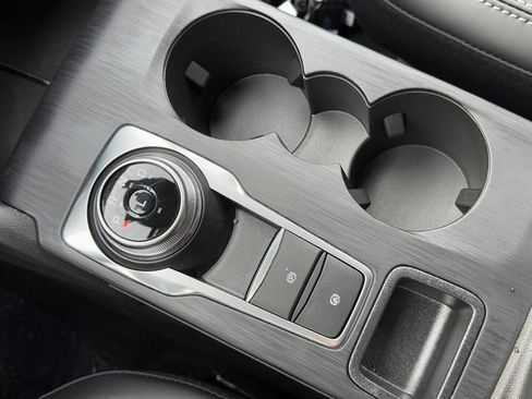 New 2026 Ford Escape SE image 16