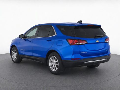 Used 2024 Chevrolet Equinox LT AWD/4WD image 3