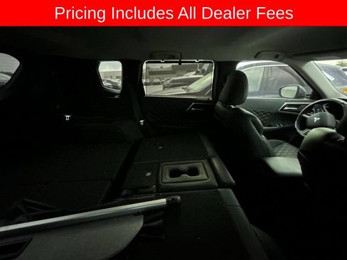 Used 2024 Mitsubishi Outlander SEL AWD/4WD image 4