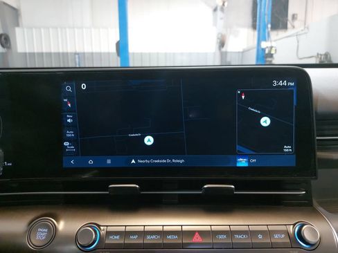 Certified 2025 Hyundai Kona SEL FWD image 19