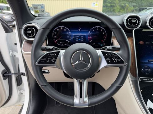 Certified 2026 Mercedes-Benz GLC 300 4MATIC image 9