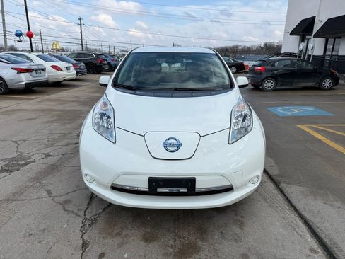 Used 2015 Nissan Leaf S w/ Charge Package image 2