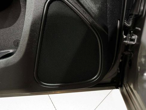 Used 2017 Dodge Charger SRT Hellcat image 24