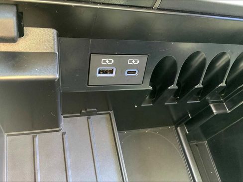 Used 2023 Toyota Tundra SR5 image 33