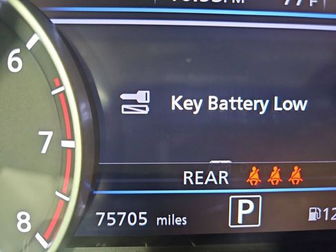 Used 2020 Nissan Sentra SV FWD image 17