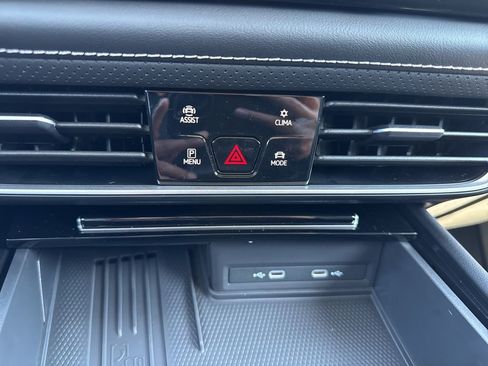 New 2026 Volkswagen Atlas SE image 27