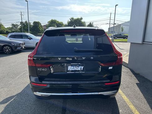 Certified 2023 Volvo XC60 T8 Ultimate w/ Climate Package AWD/4WD image 7