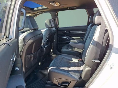 Used 2023 Kia Telluride EX X-Line AWD/4WD image 7