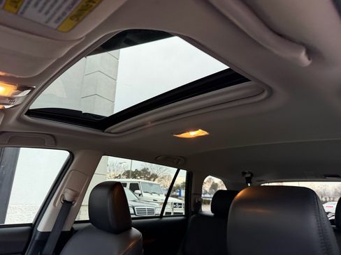 Used 2014 Subaru Outback 2.5i Limited w/ Moonroof Package image 13