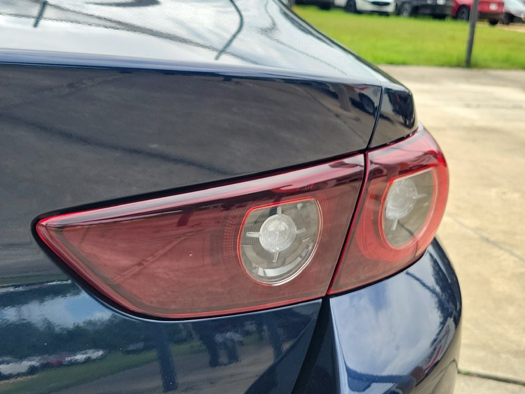 New 2026 MAZDA MAZDA3 s Sport FWD image 8