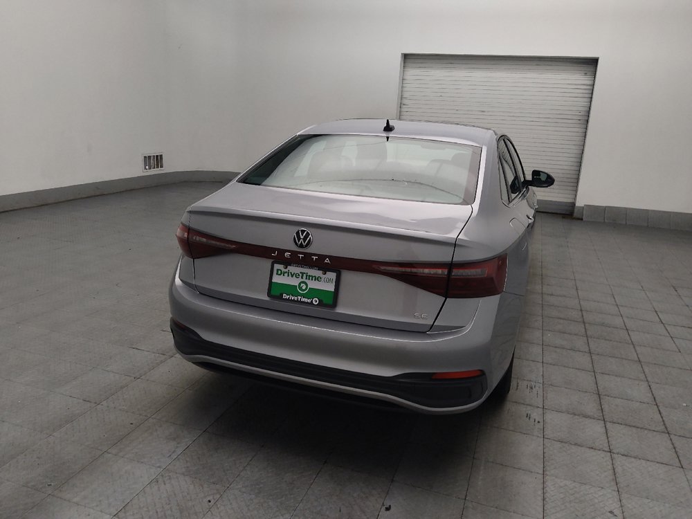 Used 2025 Volkswagen Jetta SE FWD image 7