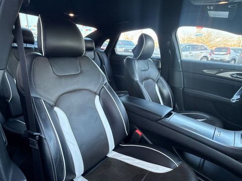 Used 2017 Lincoln MKZ Reserve w/ Drivers Package image 18