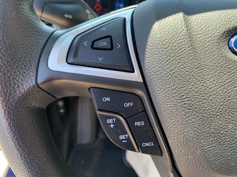 Used 2016 Ford Fusion SE image 34