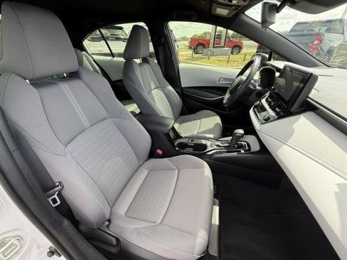 Used 2024 Toyota Corolla SE FWD image 37