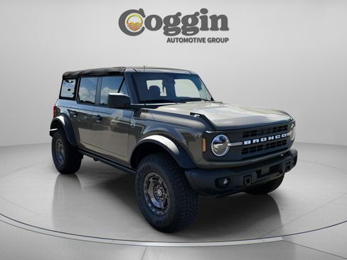 New 2025 Ford Bronco Big Bend w/ Black Diamond Package image 5