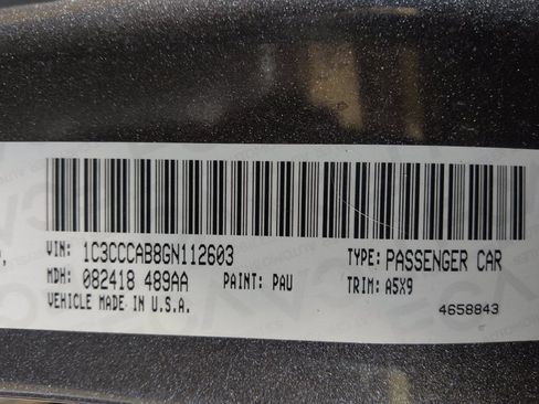 Used 2016 Chrysler 200 Limited image 33