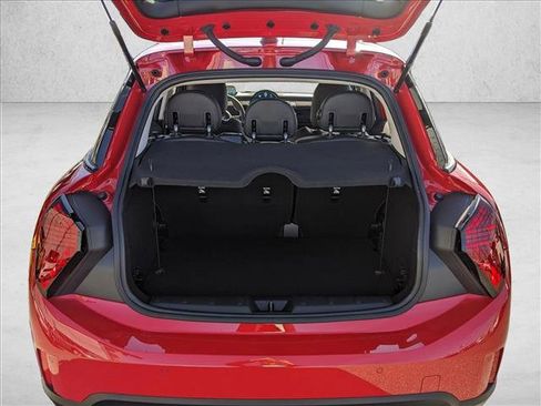 Certified 2025 MINI Cooper 4-Door Hardtop FWD image 6