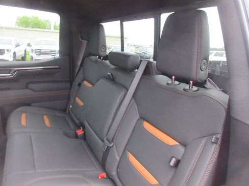 New 2026 GMC Sierra 1500 AT4 w/ AT4 Premium Package AWD/4WD image 14