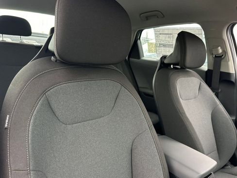 New 2026 Kia K4 LXS image 14