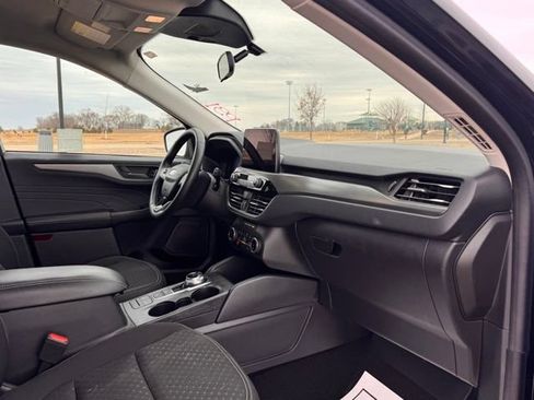 Used 2024 Ford Escape Active AWD/4WD image 25