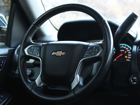 Used 2018 Chevrolet Tahoe Premier image 21