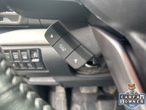 Certified 2023 Subaru Forester Limited image 18