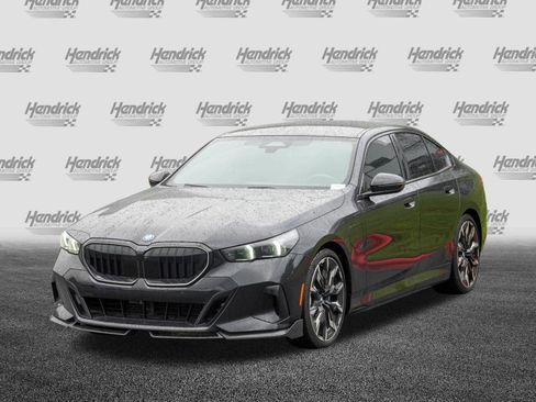 Used 2026 BMW 550e xDrive w/ Executive Package AWD/4WD image 5