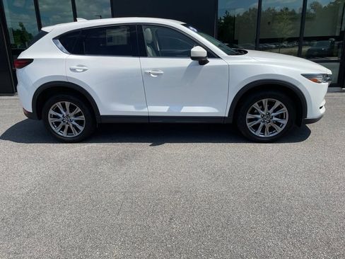Used 2021 MAZDA CX-5 Grand Touring Reserve AWD/4WD image 3