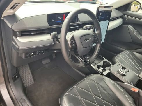 Certified 2023 Ford Mustang Mach-E Select RWD image 9