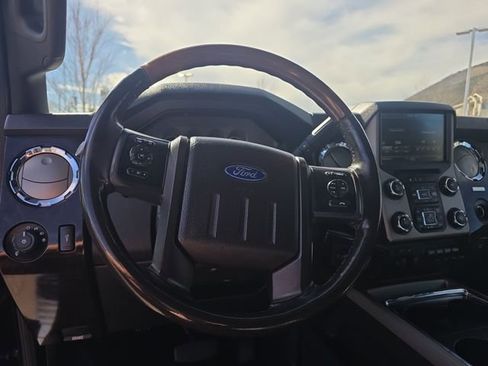 Used 2016 Ford F350 Platinum w/ Platinum Package image 14