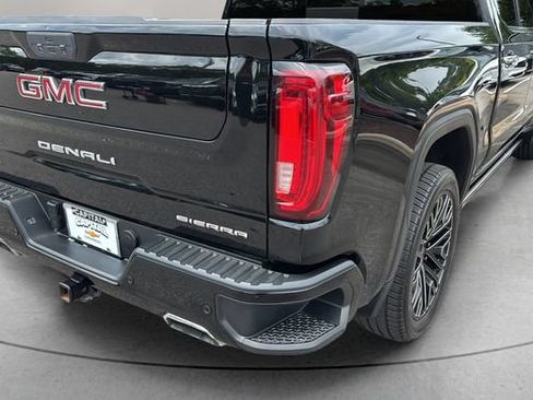 Used 2020 GMC Sierra 1500 Denali w/ Denali Ultimate Package AWD/4WD image 11