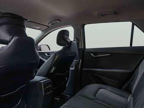 Certified 2025 Kia Niro EX w/ EX Cold Weather Package FWD image 14