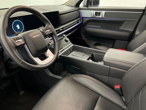 Used 2024 Hyundai Santa Fe Limited image 16