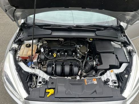 Used 2016 Ford Focus SE image 19