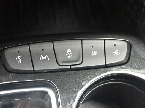 Used 2023 Chevrolet TrailBlazer RS w/ Convenience Package image 31