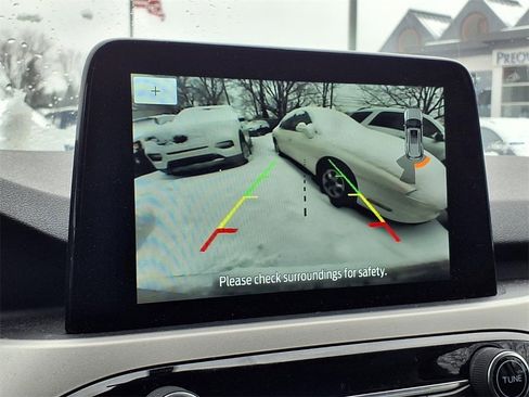 Certified 2022 Ford Escape SEL image 5