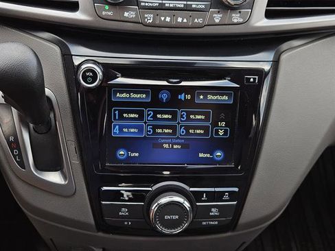Used 2014 Honda Odyssey EX-L image 12