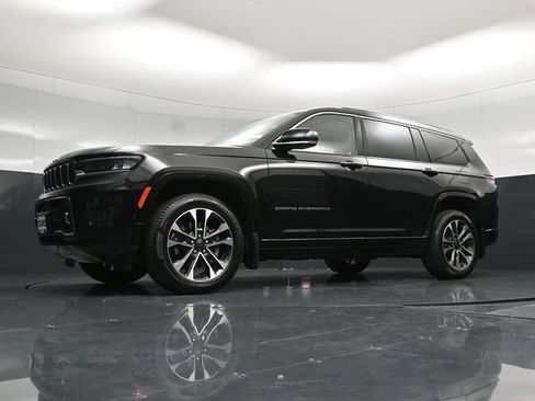 Used 2022 Jeep Grand Cherokee L Overland w/ Luxury Tech Group IV AWD/4WD image 62