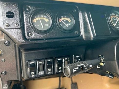 Used 1999 HUMMER H1 4-Door Open Top AWD/4WD image 8