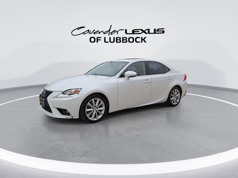 Used 2015 Lexus IS 250 RWD image 4