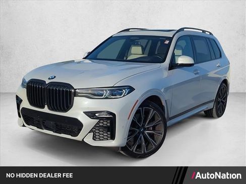 Used 2022 BMW X7 M50i AWD/4WD image 1