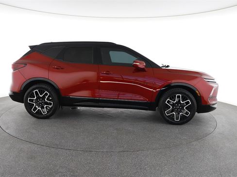 Used 2023 Chevrolet Blazer RS w/ Driver Confidence II Package image 14