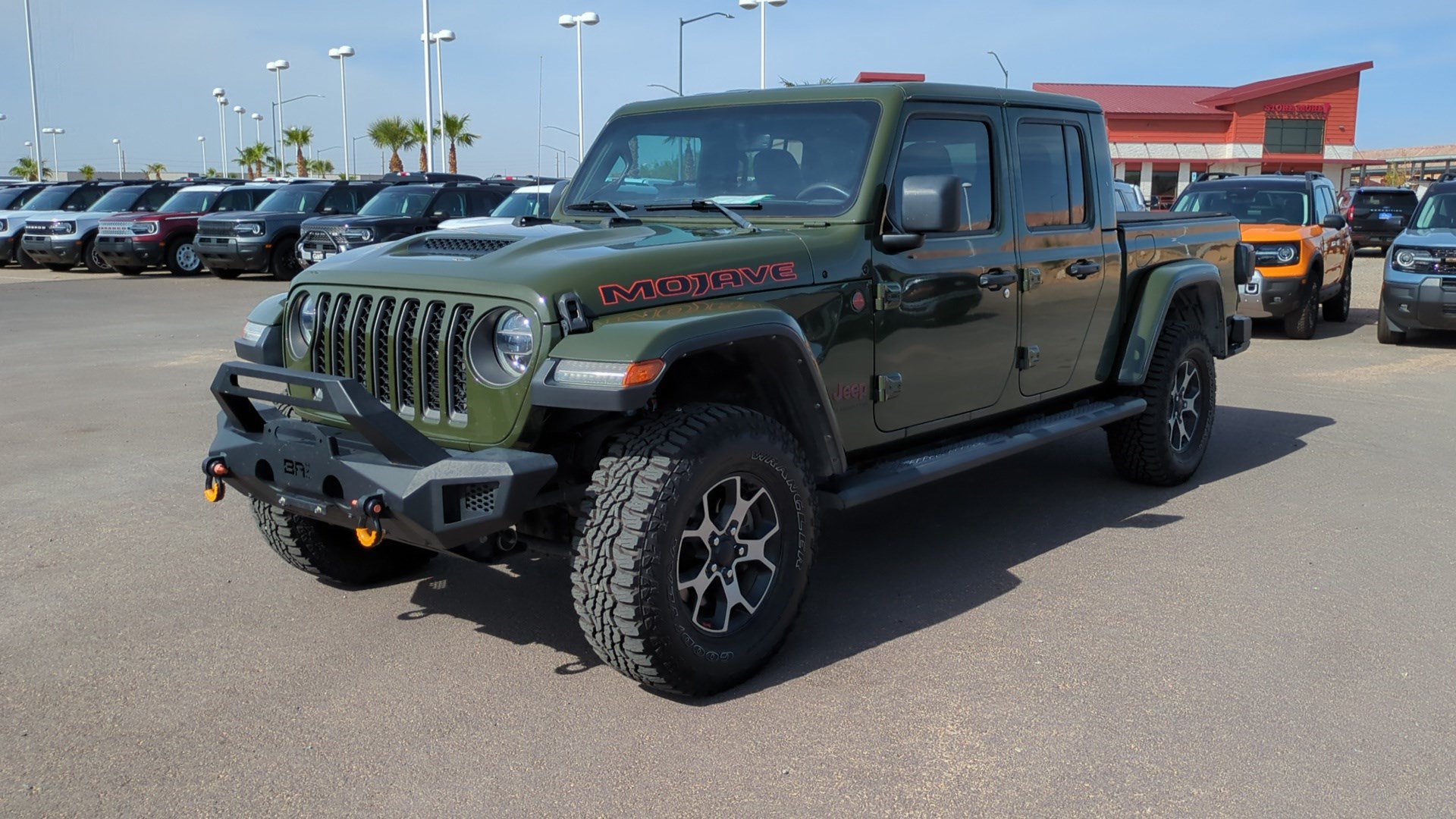 Used 2021 Jeep Gladiator Mojave AWD/4WD image 7