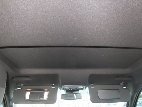 Used 2024 GMC Sierra 2500 AT4 AWD/4WD image 22