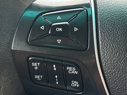 Used 2016 Ford Explorer Platinum AWD/4WD image 36