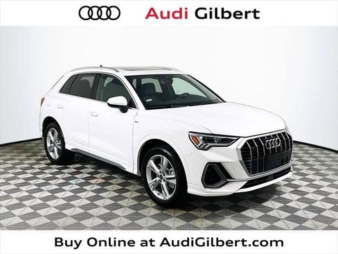 Certified 2023 Audi Q3 2.0T Premium w/ Convenience Package AWD/4WD image 1