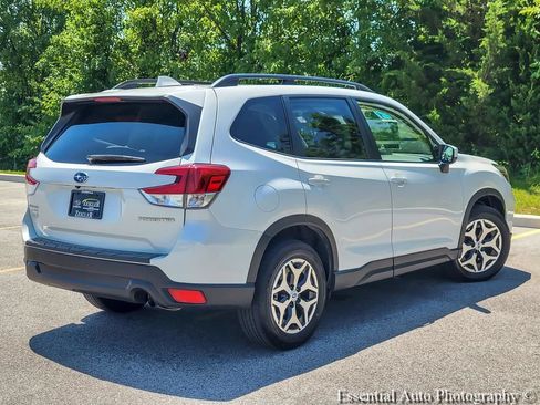 Used 2021 Subaru Forester Premium w/ Popular Package #1 AWD/4WD image 7