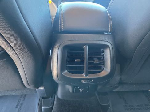 Used 2014 Jeep Cherokee Latitude AWD/4WD image 13