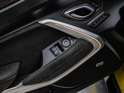 Used 2024 Chevrolet Camaro ZL1 image 91