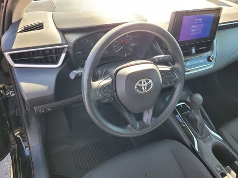 Used 2023 Toyota Corolla LE FWD image 26